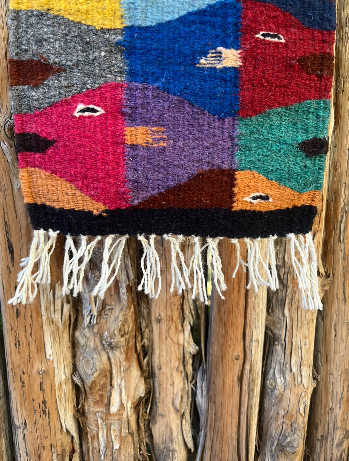 Pescado rug (10"x20")