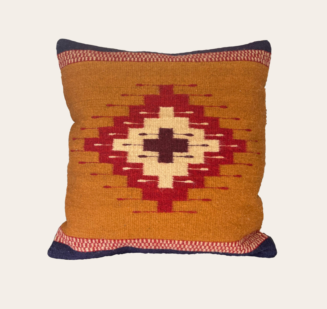 Ojo de dios pillow